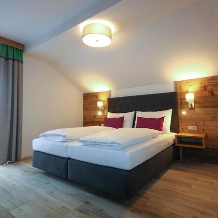 וואגריין Kia Ora Hotel Restaurant מראה חיצוני תמונה