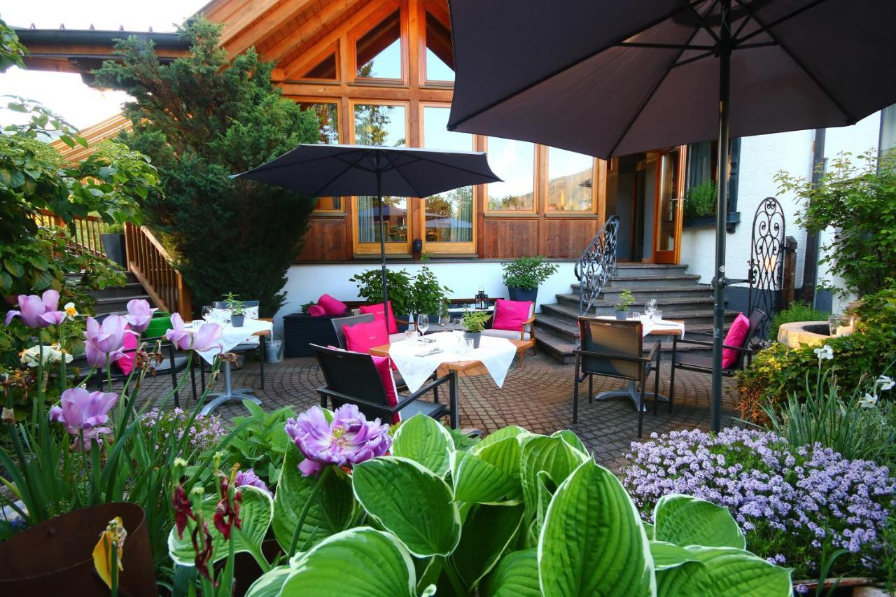 וואגריין Kia Ora Hotel Restaurant מראה חיצוני תמונה